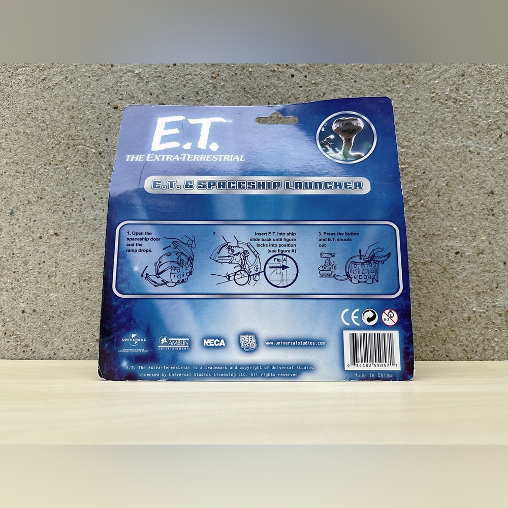 E.T. The Extra-Terrestrial & Spaceship Launcher - Picture 2 of 8
